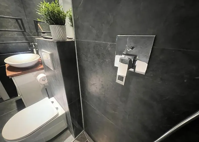 Tiny Wellness شقة